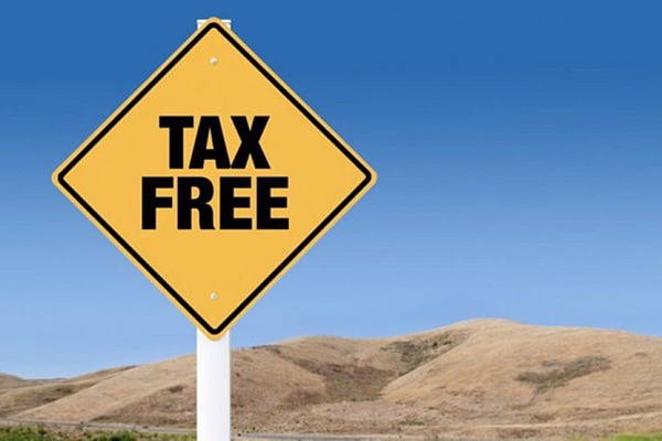 Власти Испании отменят минимальную сумму для покупок tax free